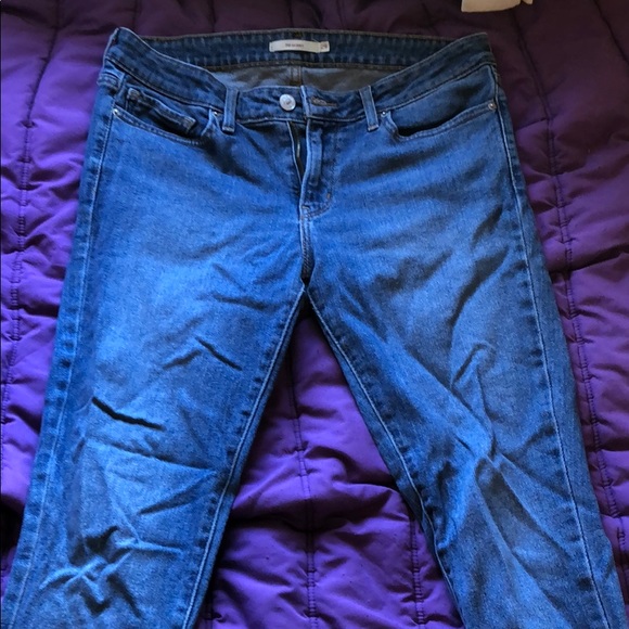 Levi’s 711 Medium Wash Skinny Jeans - Picture 1 of 5